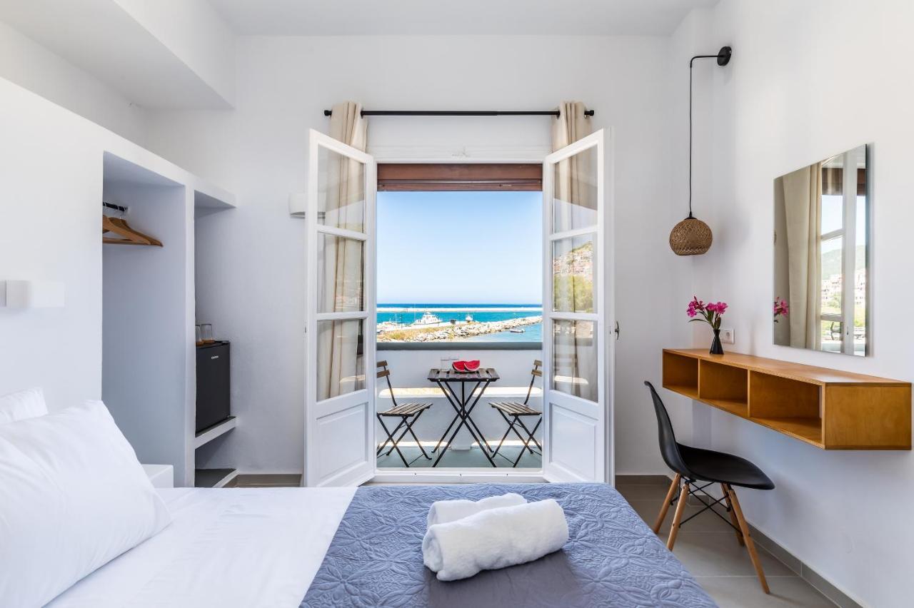 Uncle John'S Guesthouse Skopelos Exterior foto
